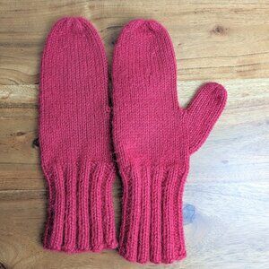 Vintage Cottagecore Knit Red Mittens